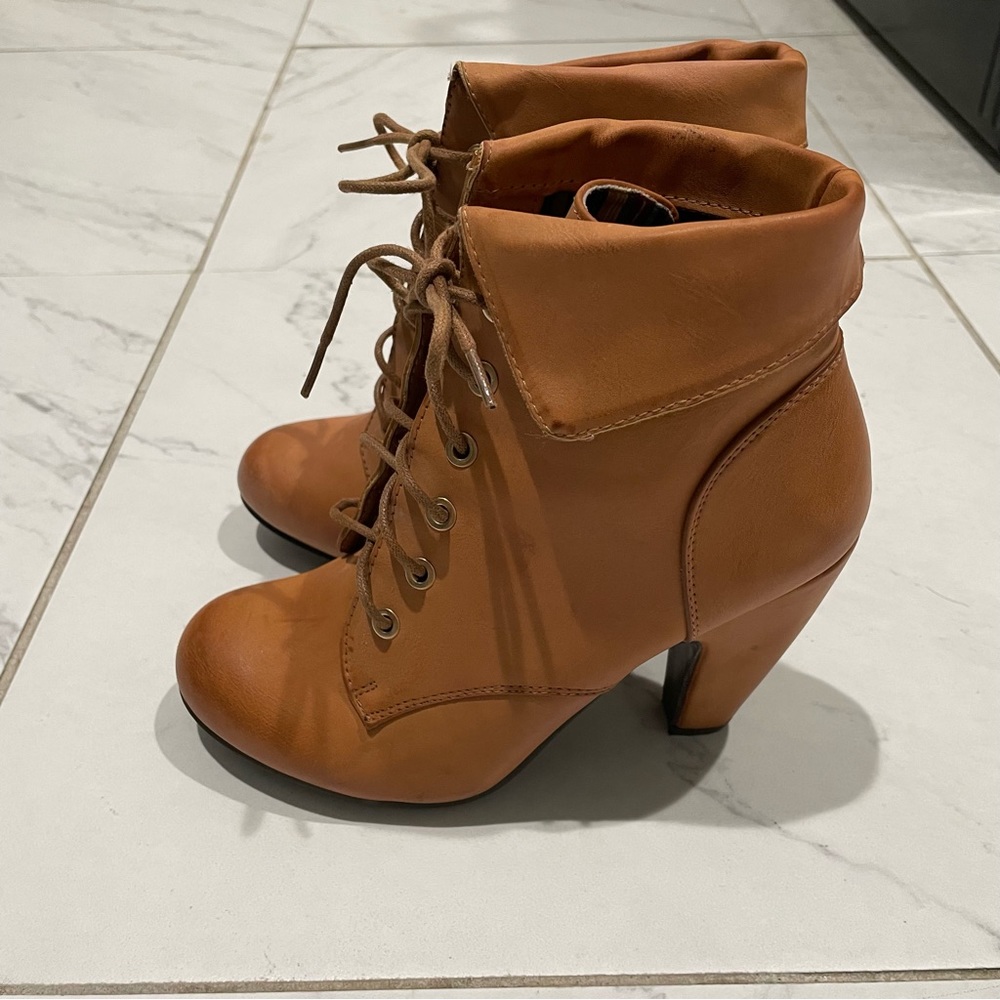 Rogue Ankle Booties